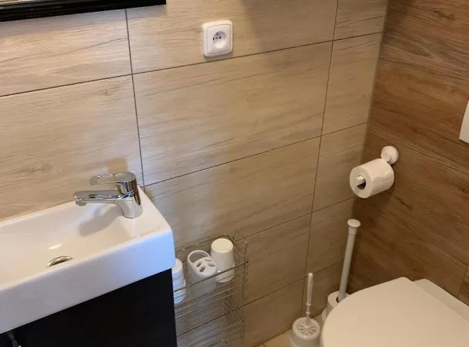 Privatunterkunft Privat *